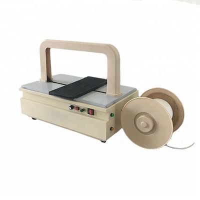 4 mm - 8 mm machine à attacher les plateaux en plastique machine à emballer automatiquement
