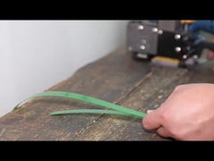 Outil de fixation en plastique à batterie